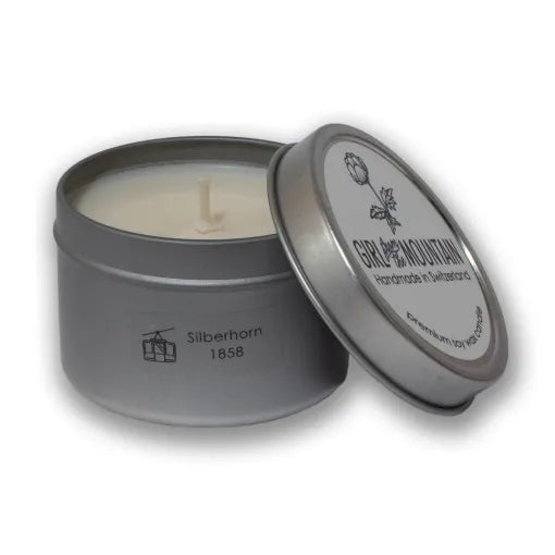 Duftkerze Silberhorn in Aludose geöffnet